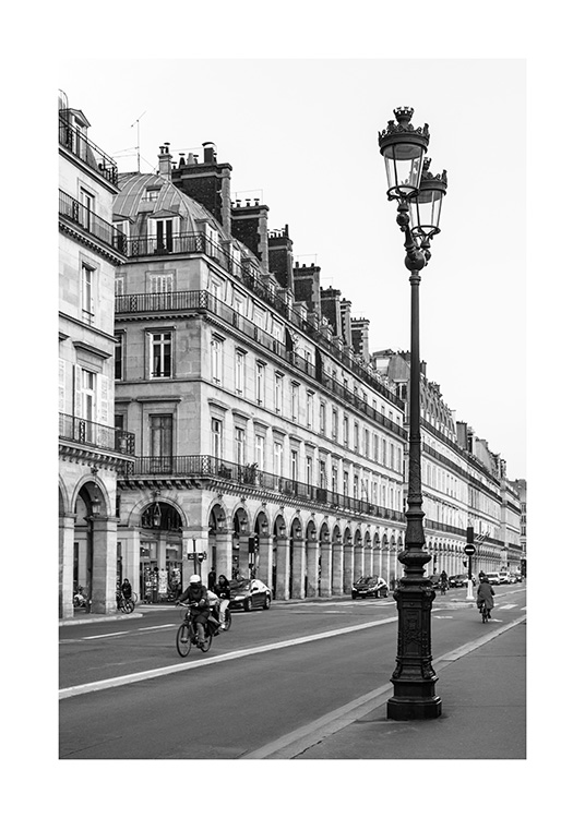 – Print in black and white of a lantern and a building